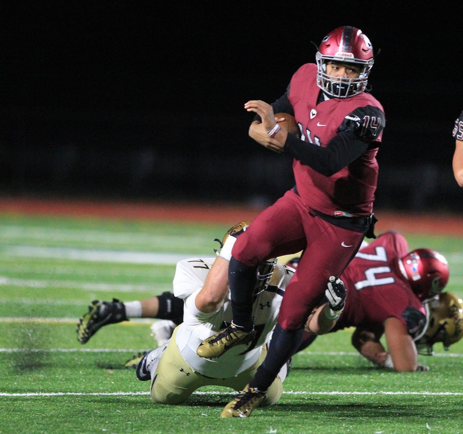 _TheOZone's tweet photo. 2018 Episcopal Academy DE/LB Milton Mamula, son of former Eagle Mike Mamula, bound for Montana: https://t.co/JfMn3dDKBY @EA1785_Football @Ea1785 @EA_Athletics @SJPrep_Sports @SJPrepFootball @CBWestFootball #Eagles 🏈 https://t.co/uTHje7zsai
