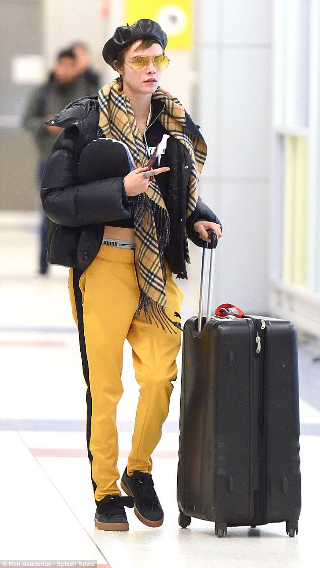 Caraimages on Twitter: "February 2: Cara Delevingne at the JFK airport