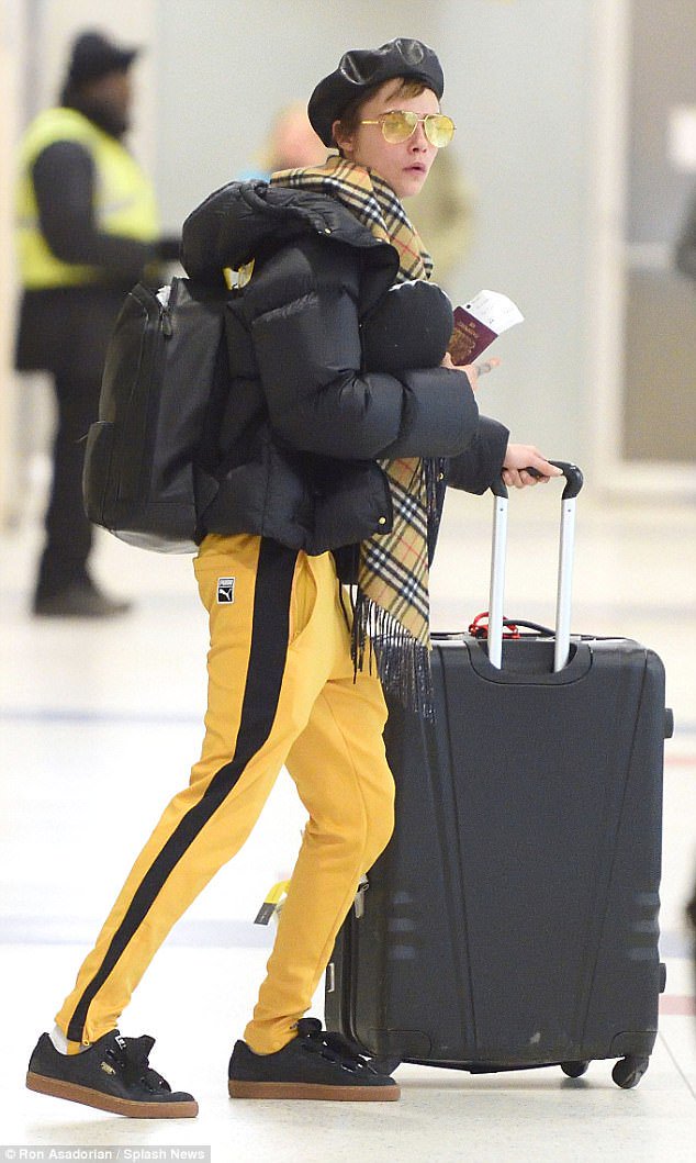 Caraimages tweet media