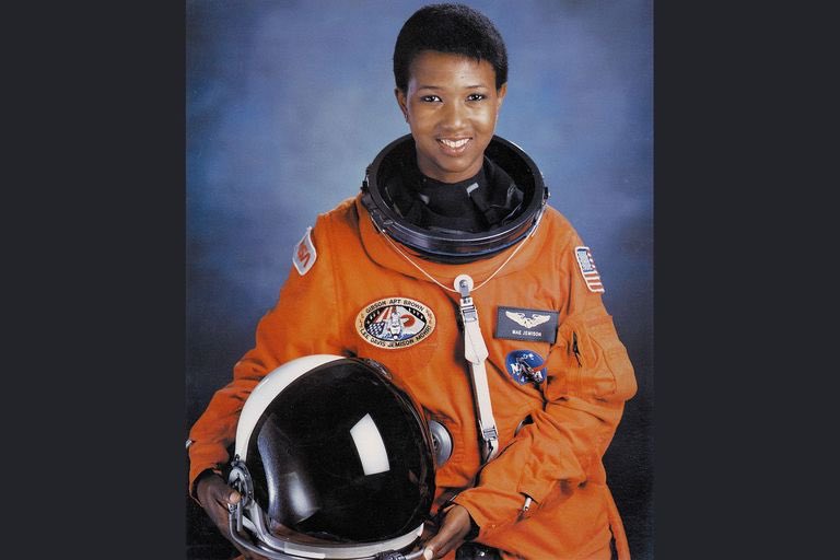 WILL_TCNJ's tweet photo. Mae Jemison is the first African-American woman astronaut and a leading scientist and advocate for girls' education in the U.S. Jemison, ​joined NASA in 1987 serving on the space shuttle Endeavor in 1992. She left a research philanthropy empowering people through technology. https://t.co/FQRrDr4nEm
