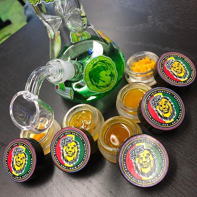seedleSsmadneSs's tweet photo. gettin saucy #jahfamiglia #dnaarmy #trippinonseedless https://t.co/Ctr13ZiYva https://t.co/YQ3MWcIPlv