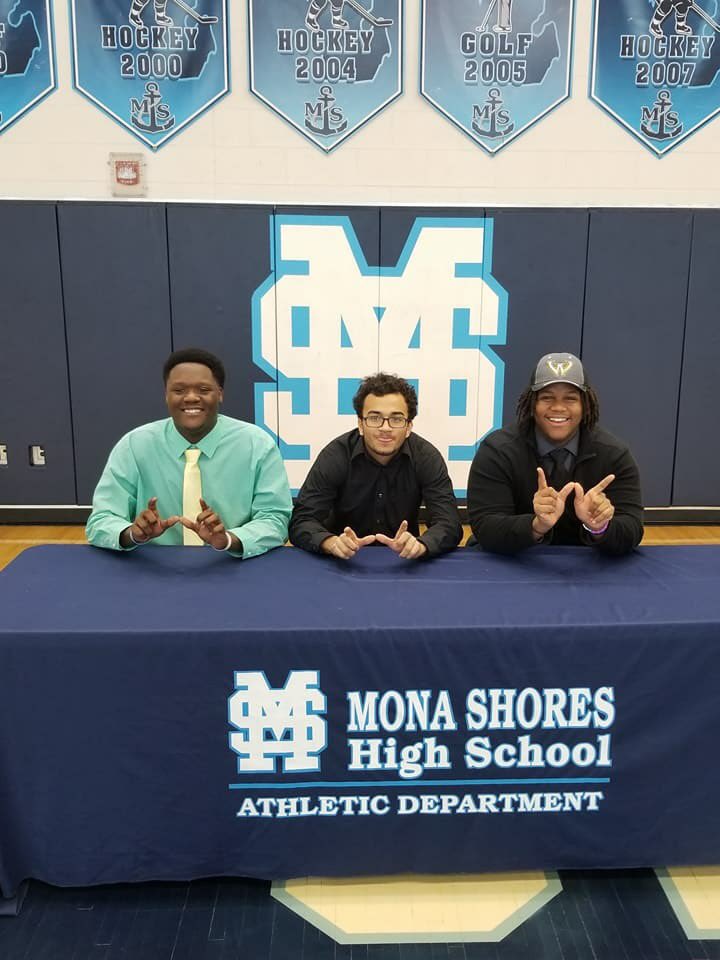ChuckieAnthony's tweet photo. #GoWarriors It is finally official 🎒📝 Let the next chapter begin💯 https://t.co/ZcIwn8Bm14