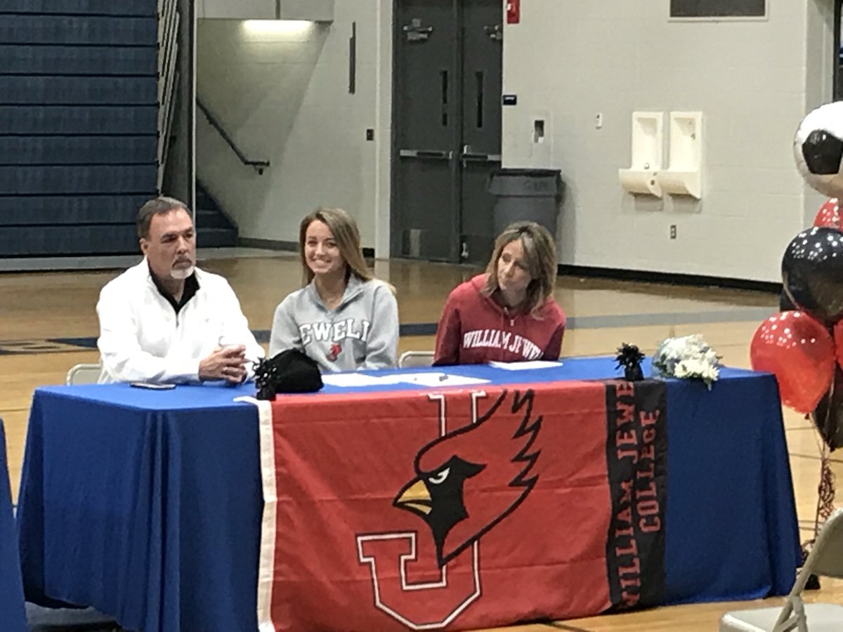 kcfusionacad07G's tweet photo. Congratulations on your signing day Riley! We’re so proud of you and can’t wait to see you thrive in the next chapter of life for @JewellSoccer!! @rrileysmithh @KCFusionSC https://t.co/PWBoVoddqt