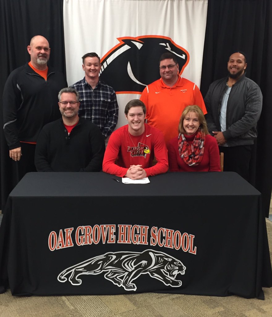 OG_Activities's tweet photo. Congrats to Kenton, Abby and Jake on committing to post-secondary sports and education! #GoPanthers #ILState #Avila #Simpson https://t.co/MSUVDXe3Nb
