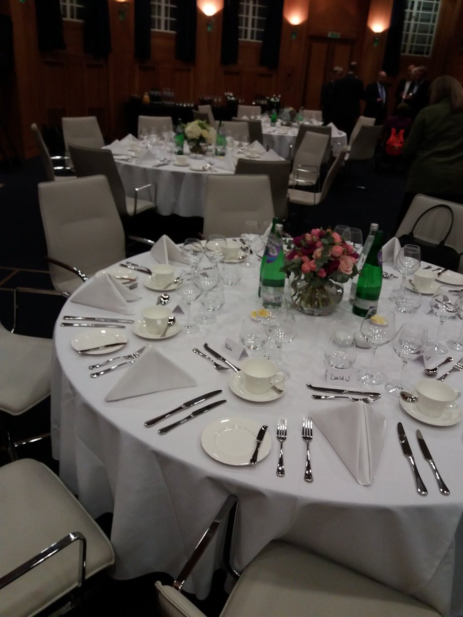 mistajay63's tweet photo. @ChefRhys @ExtShetty @AngelHillFood @Servest_UK @ServestFoodCo Great teamwork, great food, great having @ChefRhys with us! @AngelHillFood @jessey1965 @ExtShetty @chrisincefood https://t.co/IsJN2cukwn