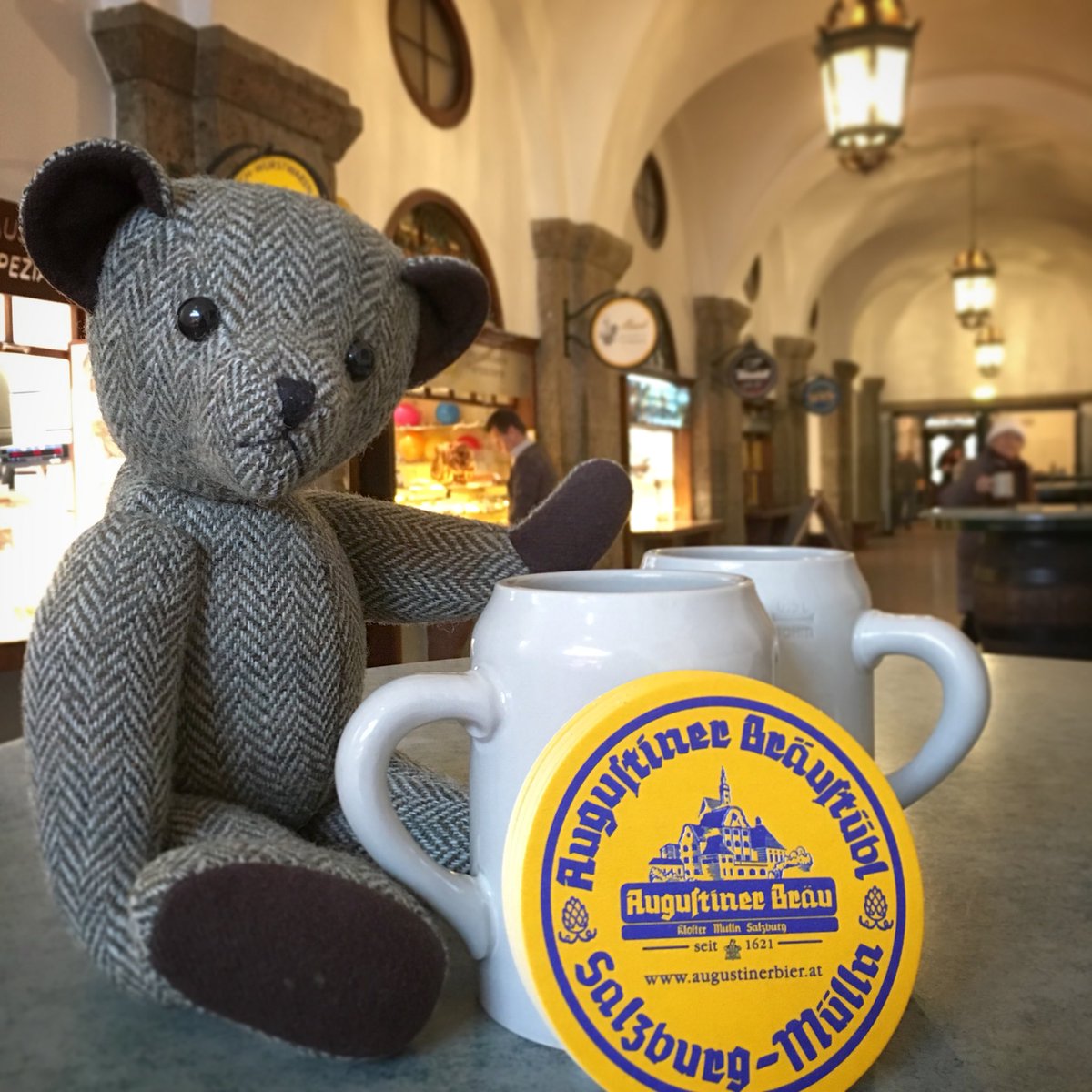 TweedleberryUK's tweet photo. The @augustinerbraeu_salzburg is THE place to sample the local brew! Amazing building with huge capacity and great food concessions to soak it all up! Choose your jug and fill it up! #TweedyTed #greatbeer #salzburg https://t.co/g7K4762PfQ