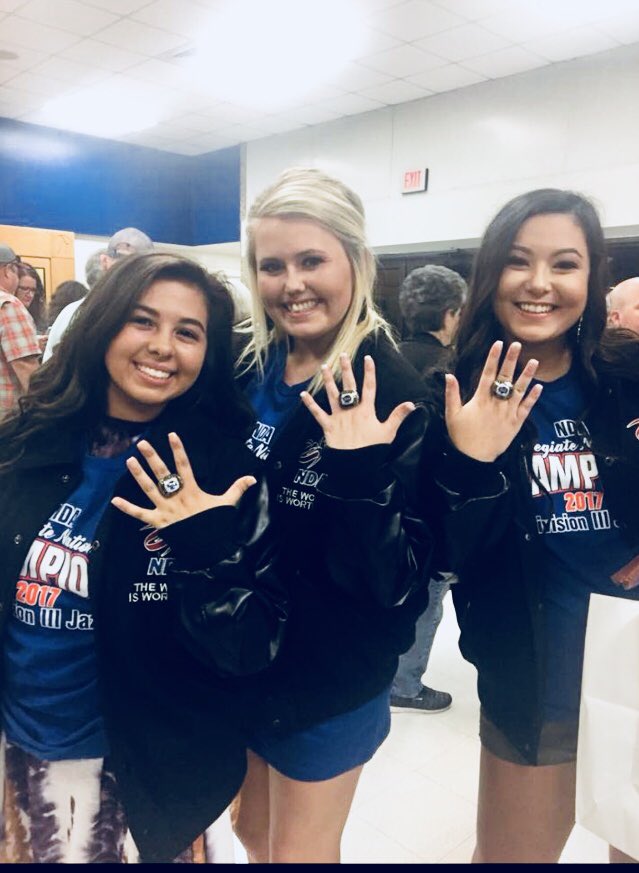 heathereiben_03's tweet photo. Bc I’m still obsessed with my ring and missing my favorite people #Mcc4ever 💙💙💙 https://t.co/kJfdYkbuD2