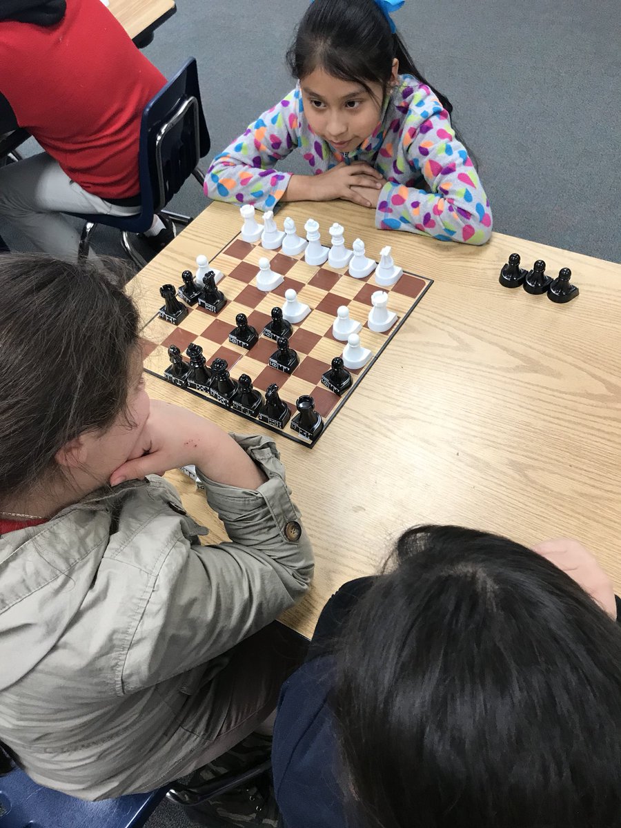 CenCounselorJJ's tweet photo. Learning new skills! So excited about our new chess club! https://t.co/qb62QtWNEh