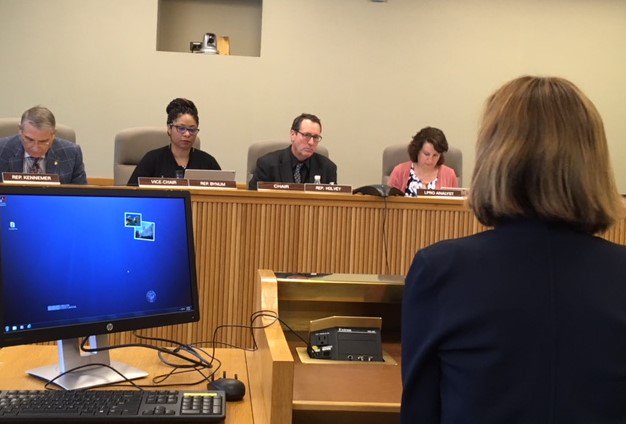 OregonP2's tweet image. OBI's Betsy Earls tells the House Business &amp;amp; Labor Committee that consumer protections in proposed data breach bills are not balanced with increased liabilities for retailers. #orleg #IdentityTheft ow.ly/71S930igDtm