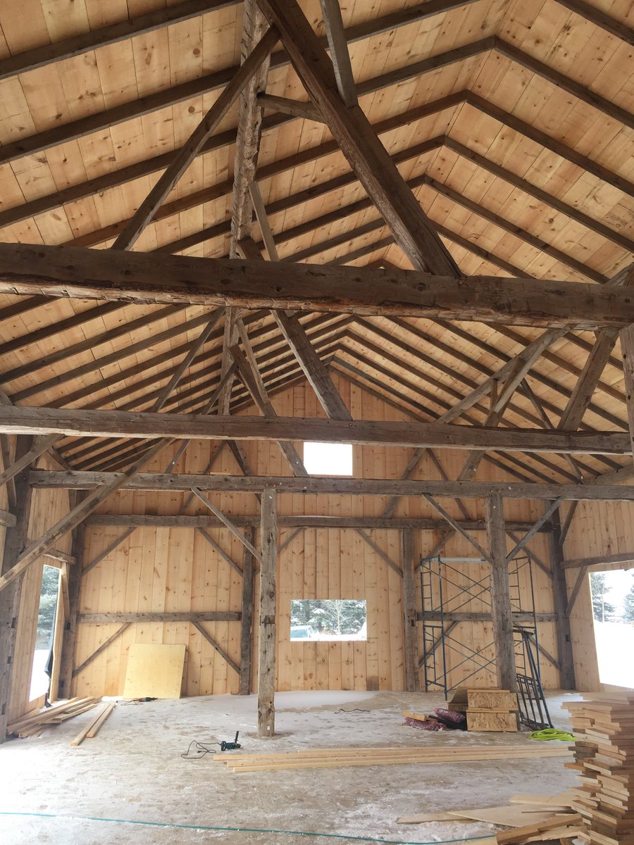 Alstructural's tweet image. Anther old barn renewed and on its way for a new beginning I love these types of projects fun fun fun
