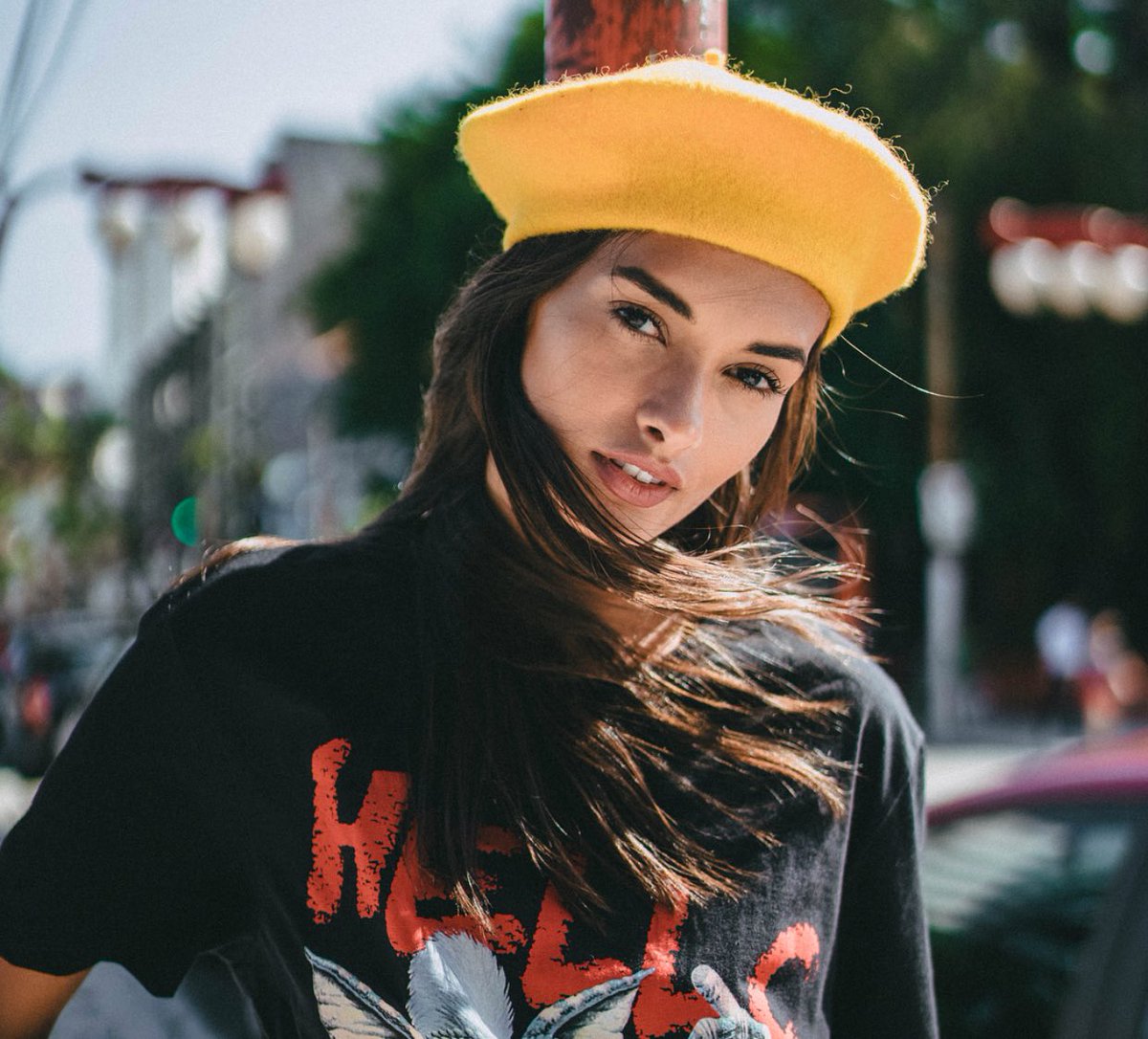 17ROUT's tweet photo. Já teve dificuldade pra incluir aquela tendência no seu street style? Então corre aqui no blog pra conferir as 6 tendências mais FÁCEIS de aderir! ❤️

https://t.co/thqs6JkmPI https://t.co/0GfM5KT1pc