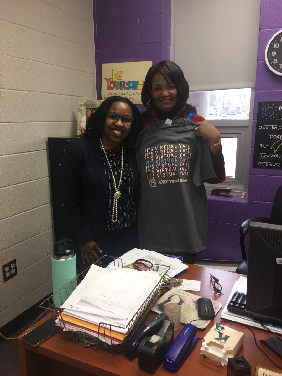 DrShawnJenkins1's tweet photo. A big thanks to Dr. Garner for stopping by to visit me and leaving me with gifts!#virtualschoolrocks https://t.co/yjDM1aPoI4