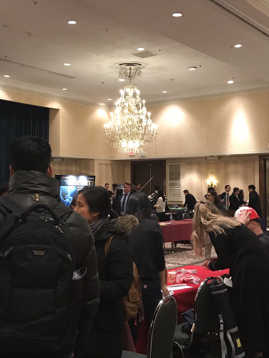 nayellipz's tweet photo. It's been real, #NewGradFair. Over 90 employers, over 1000 students. The biggest one yet. https://t.co/VUdsUsNIke