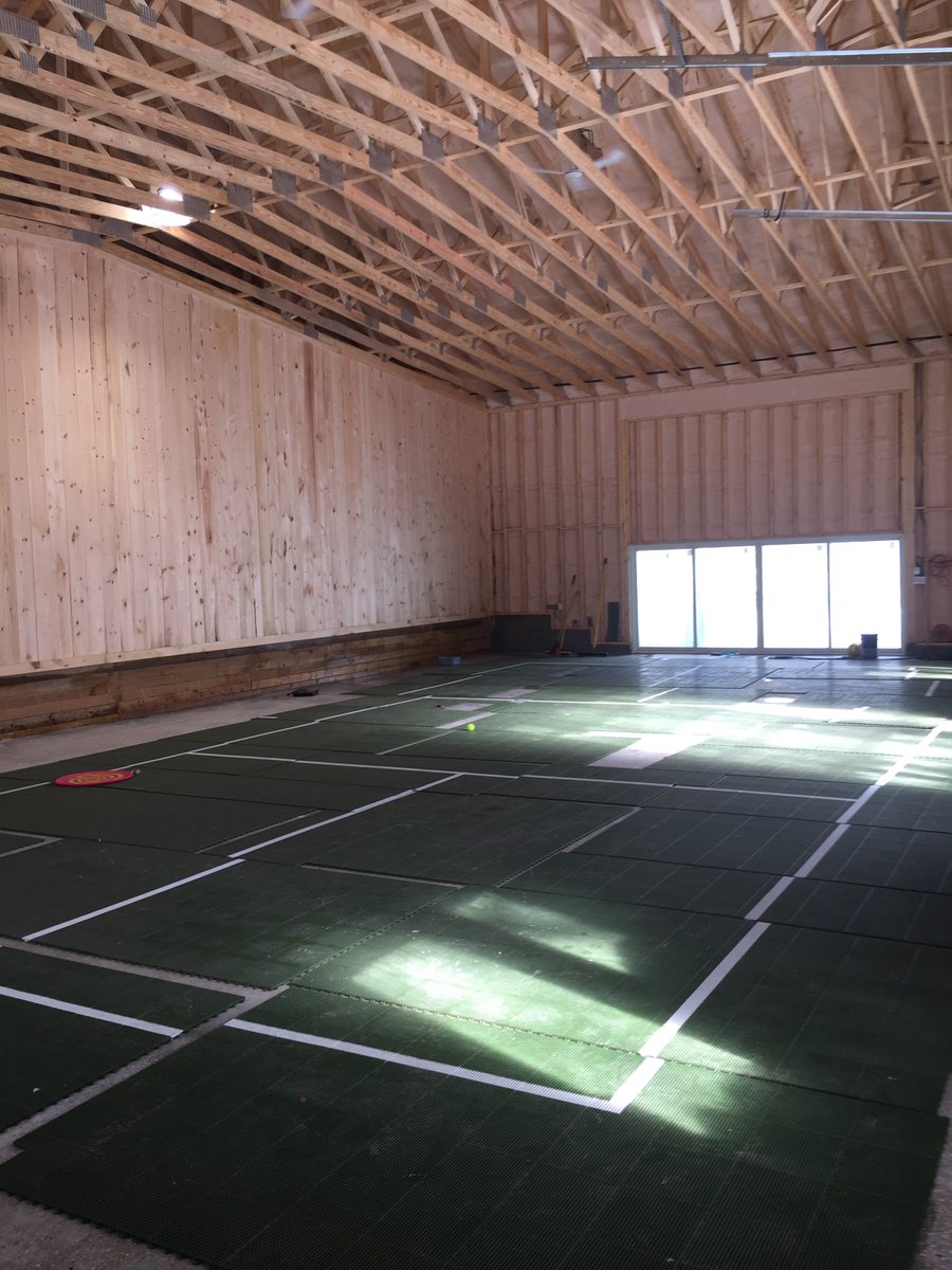 Alstructural's tweet image. Pickle Ball any one
A private in door court getting set up for the winter games 
36’ x 66’ X 16’ infloor heat full glass doors 
A nother outstanding space and a job well done by team Alstructural