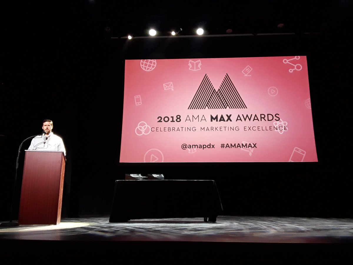 JSmemos's tweet photo. Front row center at the @amapdx #amamaxawards #amamax https://t.co/1KOFDu9sOU