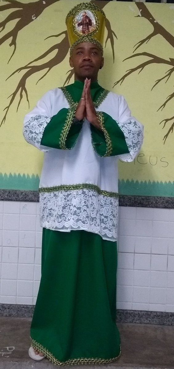 ramon_sccp's tweet image. Rezei pra desfilar bem / Fui Campeão do Grupo A 🏆

#DiretorCria 💚💗
#BERÇODOSAMBA 
#BATERIADOSCRIA