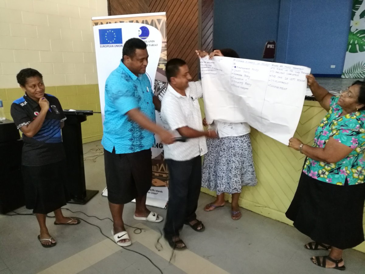 MaharajNeil's tweet photo. Understanding what is policy, it's relevance &amp; key players in policy formulation/decision-making/review are some dialogue topics here at 2nd District Level Policy Dialogue Forum through Fiji Civil Society Public Policy Capacity Building Programme @ForumSEC @EUPasifika @eucufiji https://t.co/s31kAxL4X4