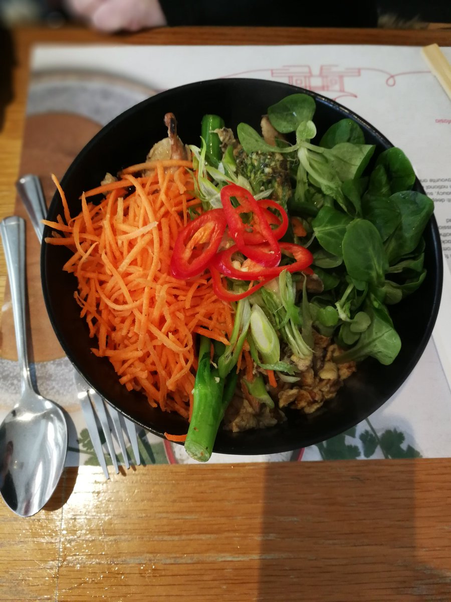 hama19uk's tweet photo. Completely forgot to tell you about my delicious lunch @wagamama_uk @Victoria_Square #belfast #northernireland #food #flavoursofasia #asianfood https://t.co/qc5EWaS6hI