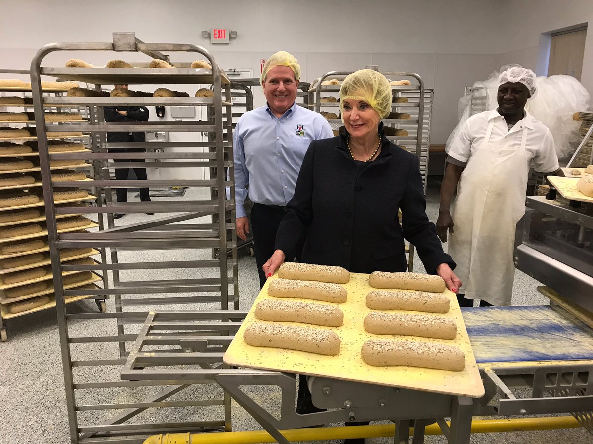 SBALinda's tweet photo. Our last stop of the Boston #SBAIgniteTour is @FirekingBaking. Owner Greg Acerra utilized an @SBAgov 504 loan to expand his #SmallBiz. https://t.co/lPWjaagyrS