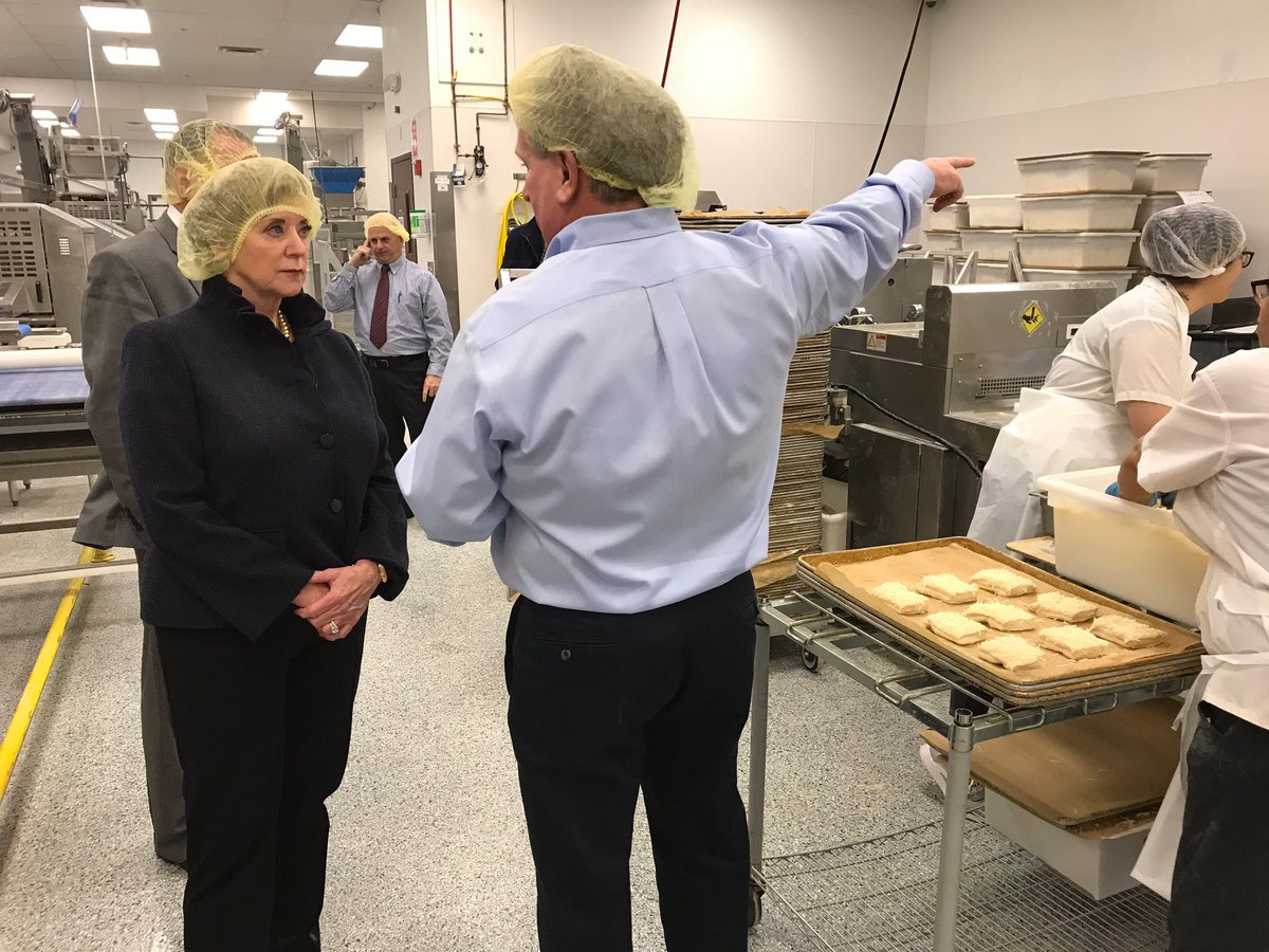 SBALinda's tweet photo. Our last stop of the Boston #SBAIgniteTour is @FirekingBaking. Owner Greg Acerra utilized an @SBAgov 504 loan to expand his #SmallBiz. https://t.co/lPWjaagyrS