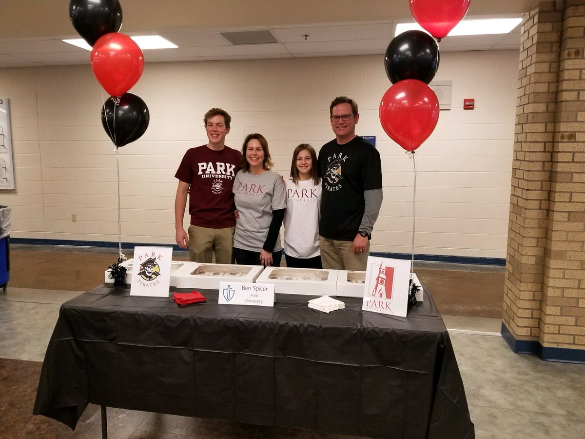 ben_spicer14's tweet photo. It’s official ⚫️🔴 https://t.co/BsrkNTogks