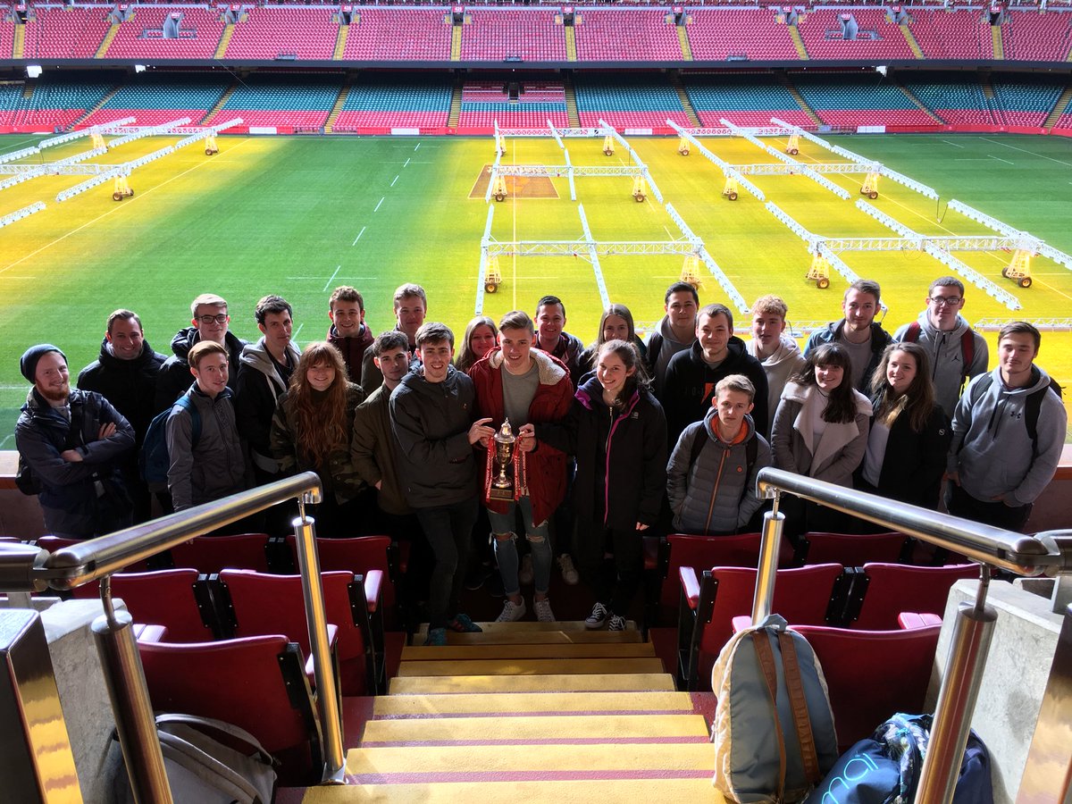 StudyHuishSport's tweet photo. What a day! Our annual Sports Degree Trip took us to Cardiff this year for a tour of the @principalitysta, an Ice Skating session at @IceArenaWales, and an Ice Hockey match which saw the @cardiffdevils comeback to win their semi-final. More pictures and videos to follow! 🏒🥅 https://t.co/CHmcK1sCwm