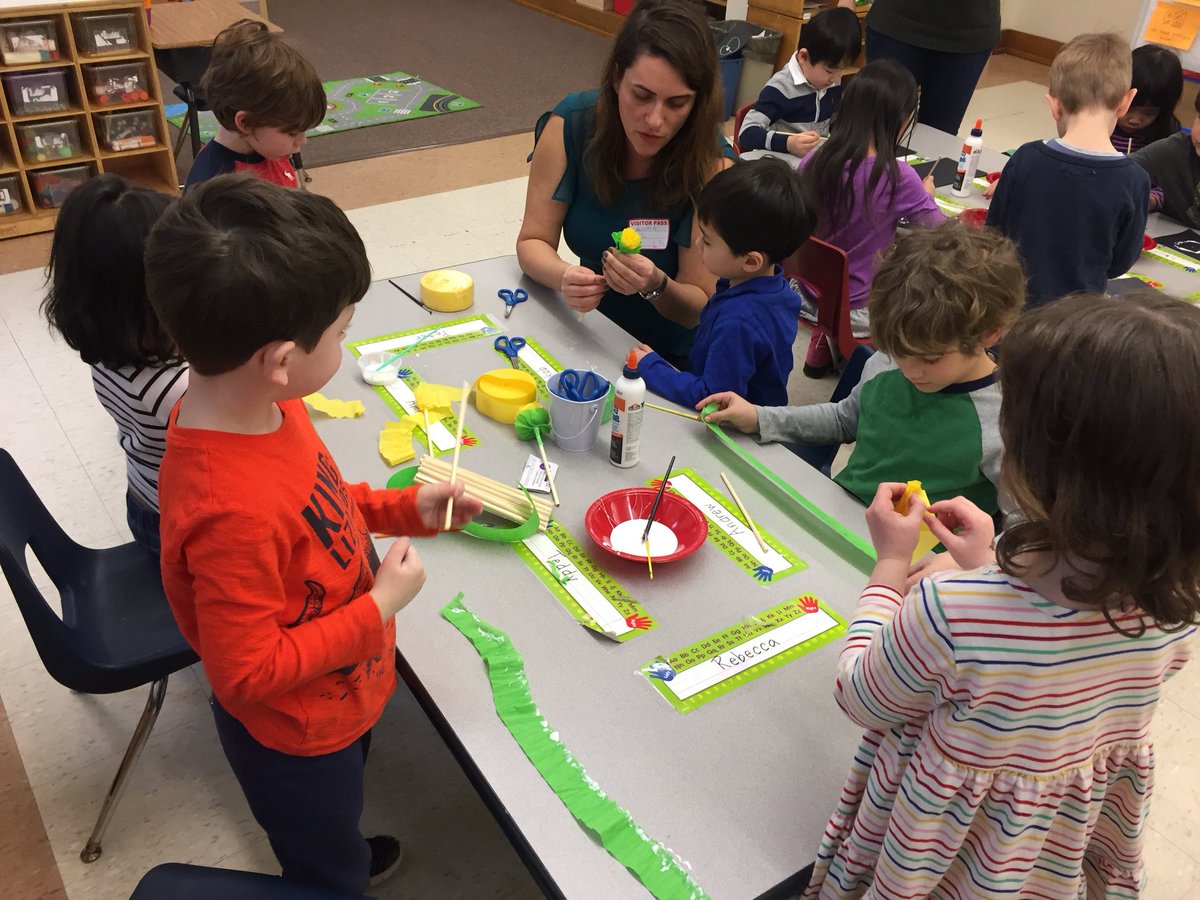 KeahLarsen's tweet photo. We had the best time celebrating Carnival! Thank you Leo and Renata for sharing such a special part of Brazilian culture with us.  #FoxMeadowPride #Carnival https://t.co/bqDQ08bhts