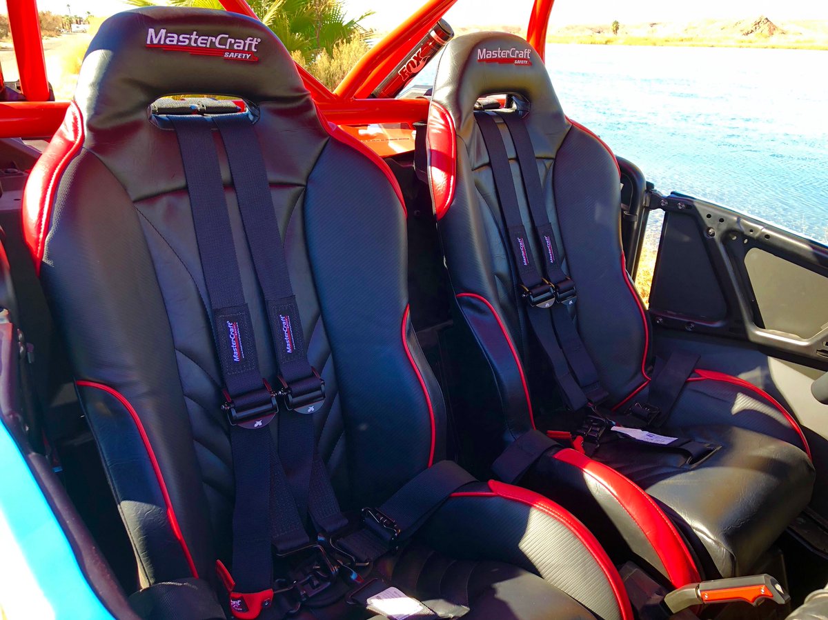 JimBeaver15's tweet image. Digging the @MCSafety1 bolt in seats for the @PolarisRZR I put in #ProjectUnicorn.