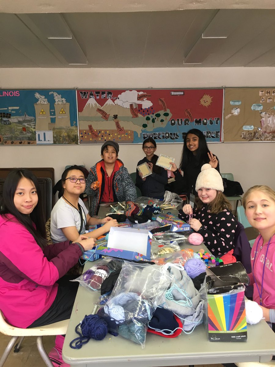 lgettleman103's tweet photo. Getting crafty at outdoor ed! #103ode #engage103 https://t.co/Q4eAYtyu0b