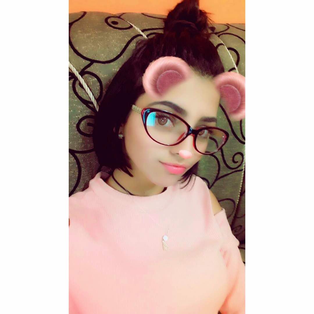 Yesemi18's tweet image. No sé que poneeer..