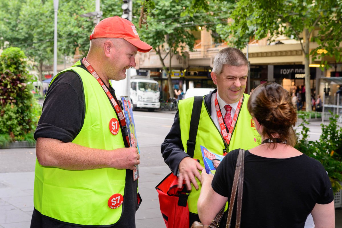 Ben Rimmer #CEOSelling the <a href="/BigIssue/">Big Issue</a> with Vendor Tukuf in front of the Melbourne Town Hall this morning in support of #VendorWeek. Did you get your copy?