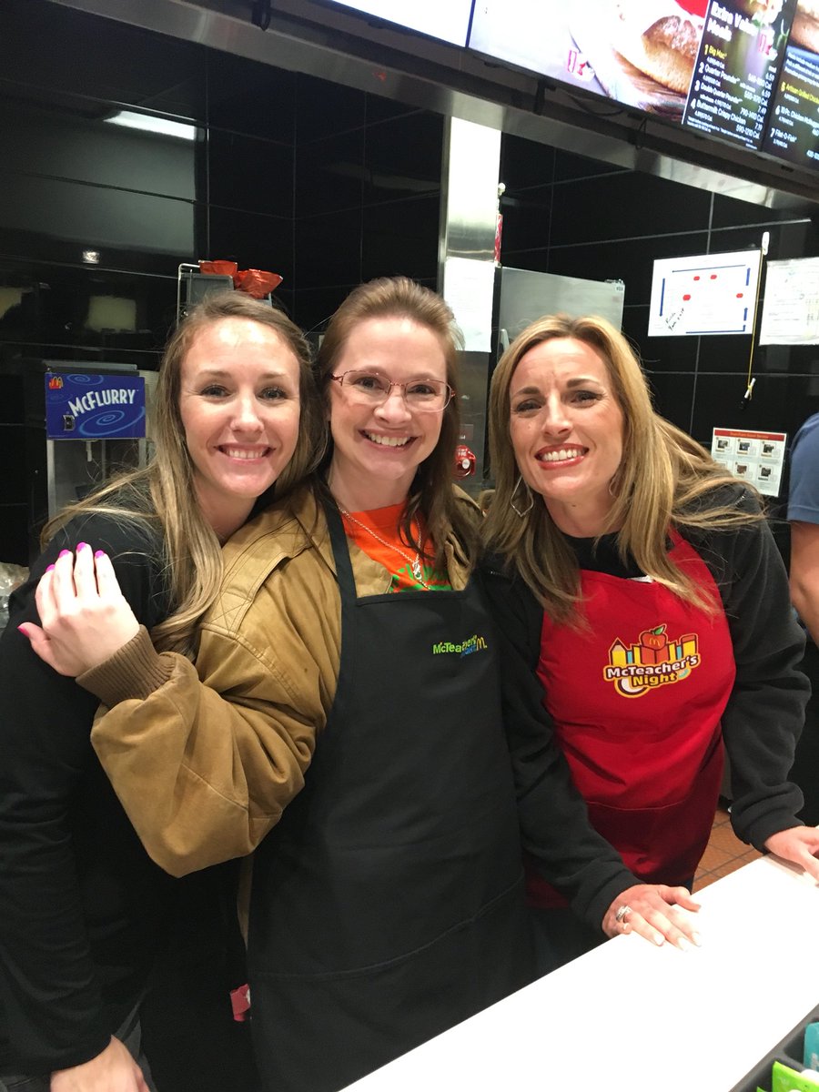 Warner night at McDonalds. I got to work the drive thru!! It was so fun but I think I’ll stick with teaching. <a href="/WarnerCFISD/">Warner Elementary</a>