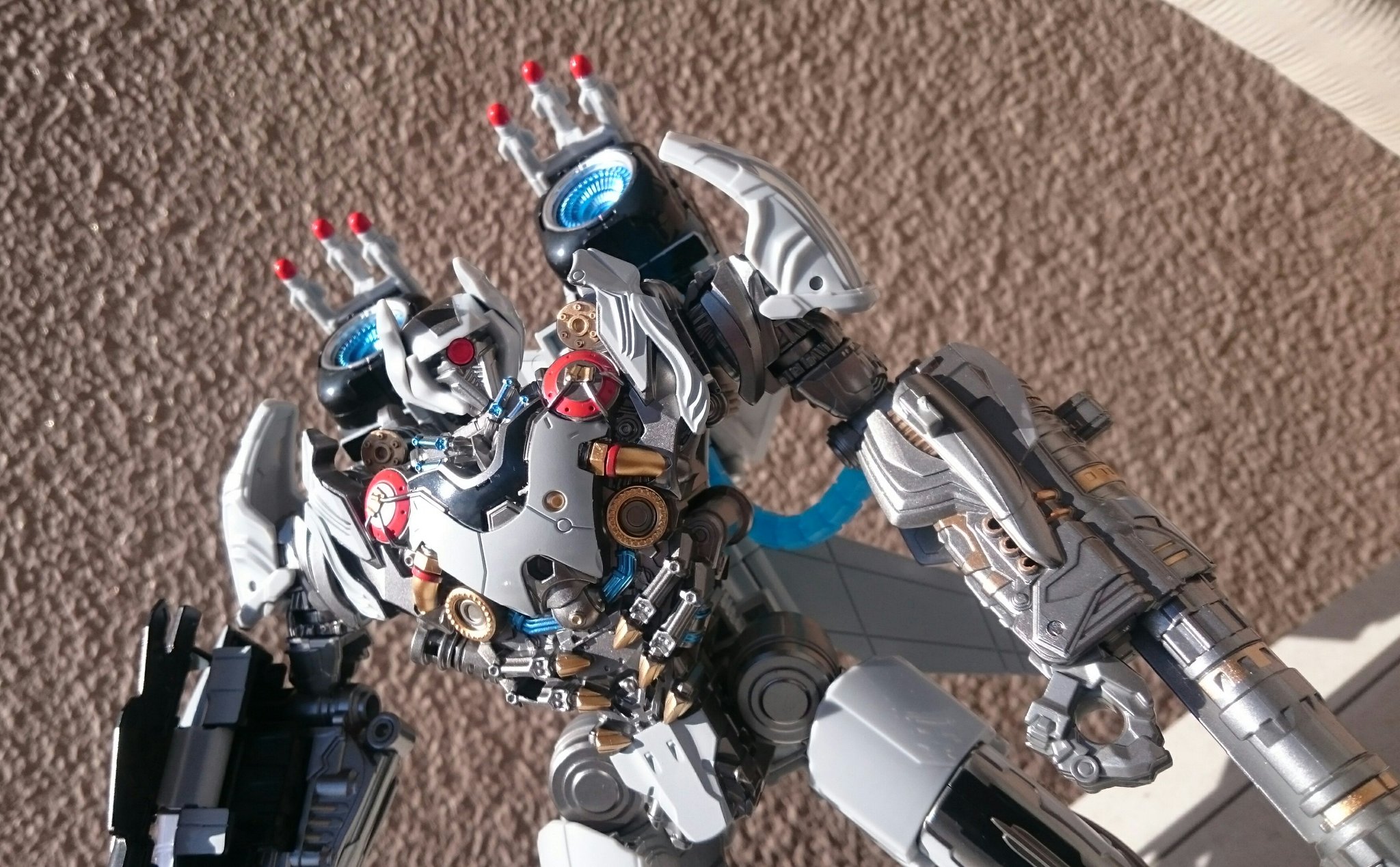 TF非正規玩具レビュー】海外の変形玩具 トランスフォーマー ニ〇