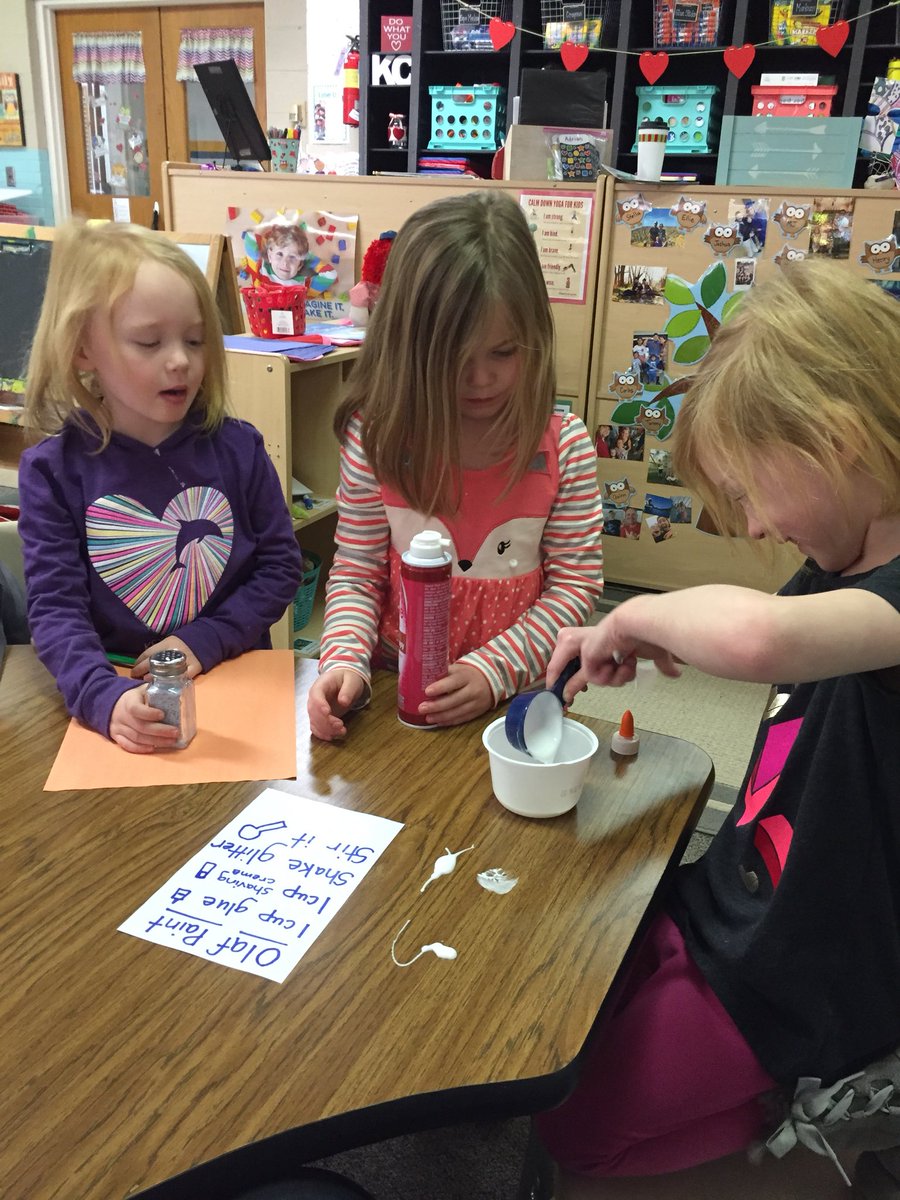 jpettykc's tweet image. Connecting art and literacy. Students use the directions to make their own paint. Some made snowman and some made wolfs.