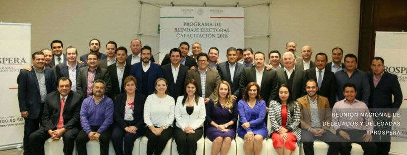 paula_hdz's tweet photo. Finalizó con éxito la capacitación sobre el Programa de #BlindajeElectoral #2018 que implementarán las Delegaciones Estatales @Prospera_MX a favor de la #Transparencia del programa y en cumplimiento a lo que estipula la ley en la materia. https://t.co/MPxBgpYWAf