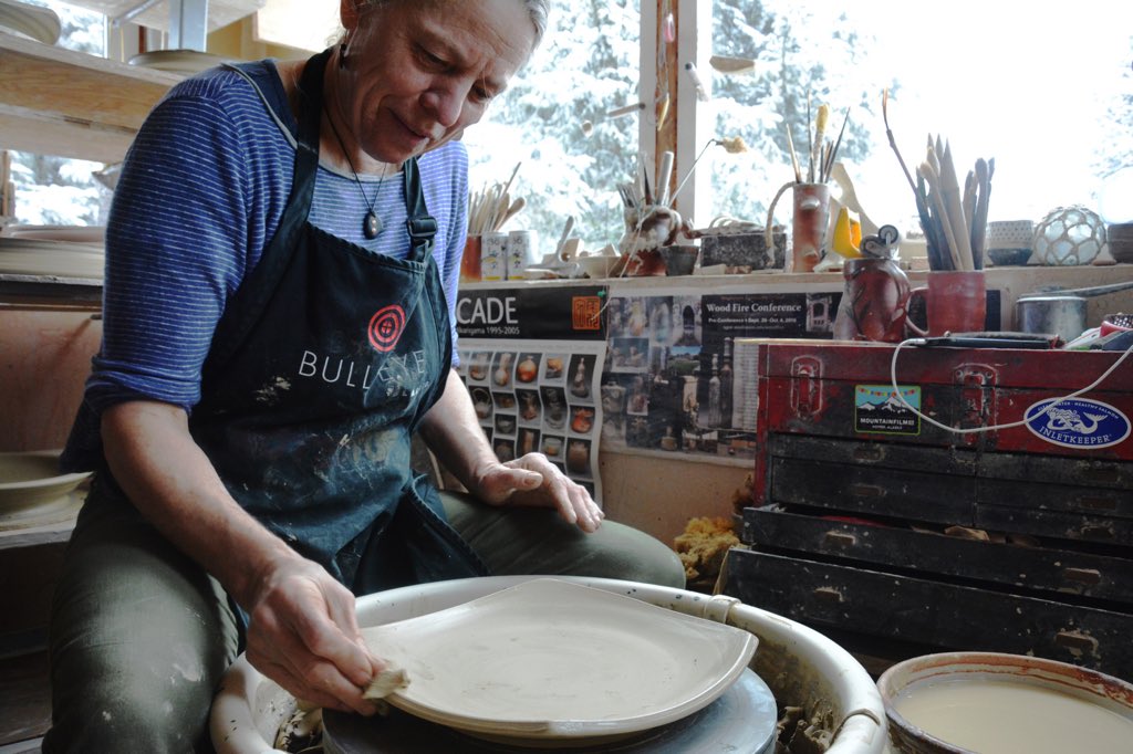 BunnellArts's tweet photo. These two potters 🙌🏽 Lisa Wood and Cynthia Morelli of Homer, Alaska. What are you grateful for. #pottery #artcollaboration #alaskaartist https://t.co/iUimHRGYv5