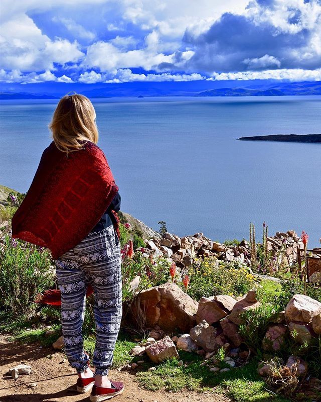 crillon_tours's tweet photo. Sun Island, Lake Titicaca 🌞
・
・
・
・
・
#LakeTiticaca #Bolivia #CrillonTours #LuxuryTravel #Travel #AdventureTravel #traveltogether #instatravel #travelgram #ThisIsAdventure #changeworlds #soluxperience #WTMTravels #TLPicks #lonelyplanet #insidert… https://t.co/LcseOyff9E https://t.co/qh2nvRzkMA
