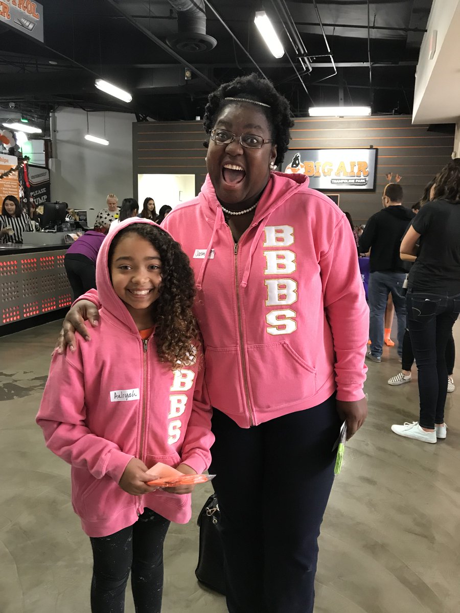BBBSOC's tweet photo. Aren't Jasmine and Aaliyah's matching sweaters the best? Jasmine had them custom made with their names for Aaliyah's birthday! #HBDAaliyah #bigsister #littlesister https://t.co/EDP2Wdr29U