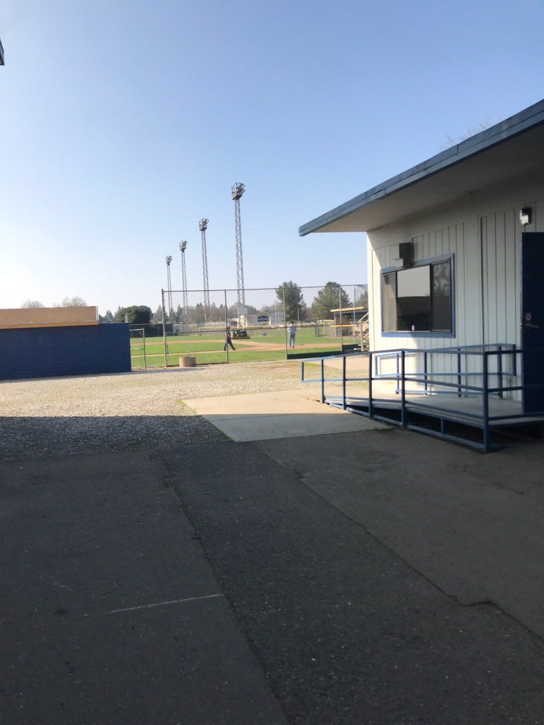 kimmy_reyn's tweet photo. When your daughter has a FFA meeting in Linden Ca and it’s at the same high school @TheJudge44 went to you ask her to get dirt from the baseball field #yankeesfanforlife @Yankees https://t.co/T9G3NPP7Jy