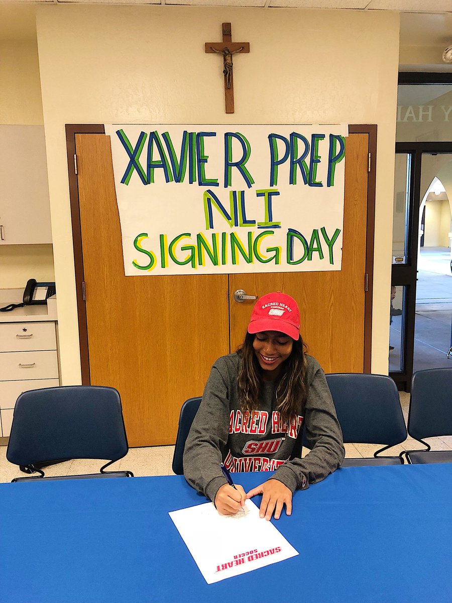 Jesssay30's tweet photo. OFFICIALLY A PIONEER‼️#SHUWS’22✍🏽❤️⚽️ https://t.co/8IVqwYV1L1