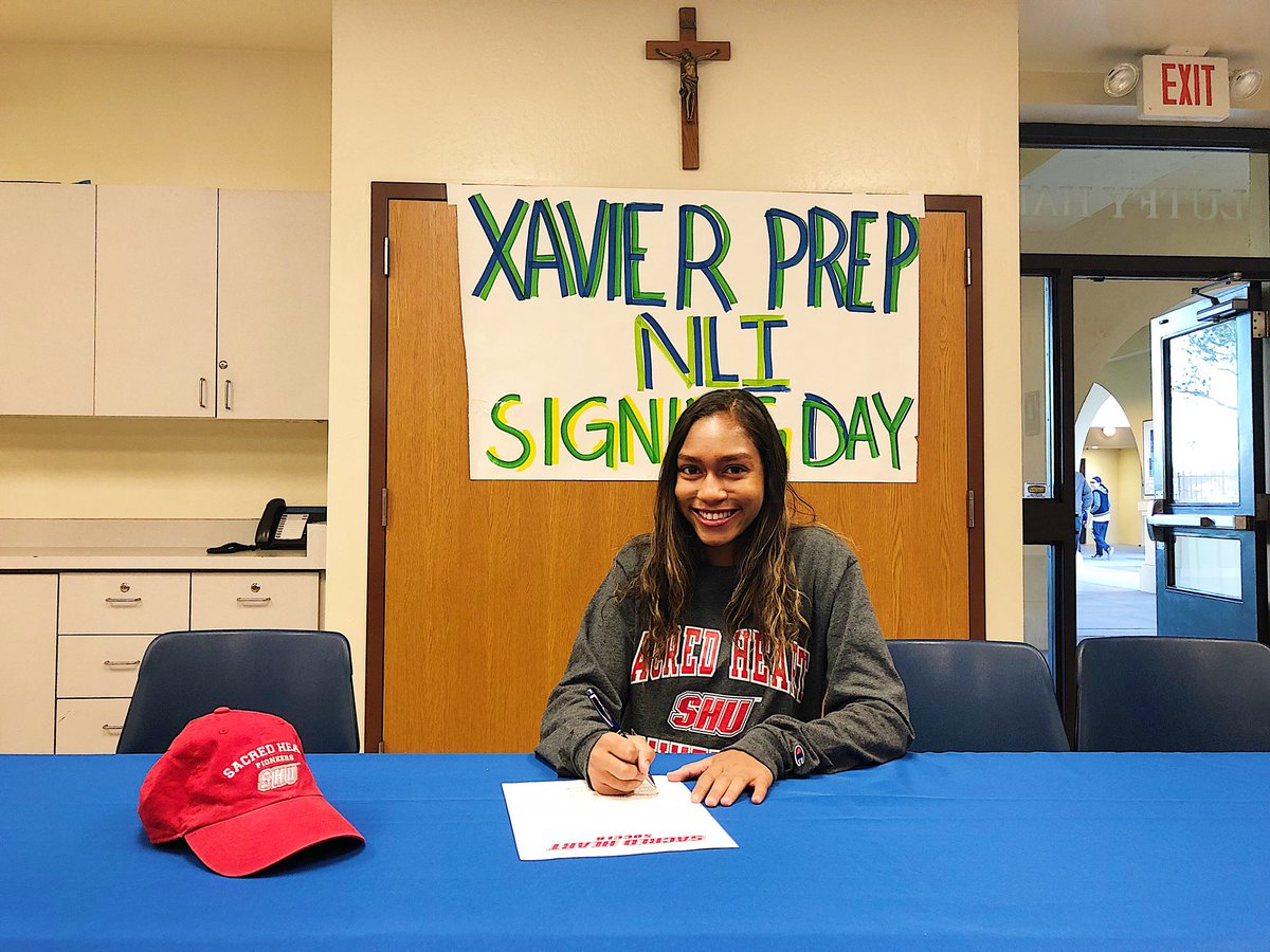 Jesssay30's tweet photo. OFFICIALLY A PIONEER‼️#SHUWS’22✍🏽❤️⚽️ https://t.co/8IVqwYV1L1