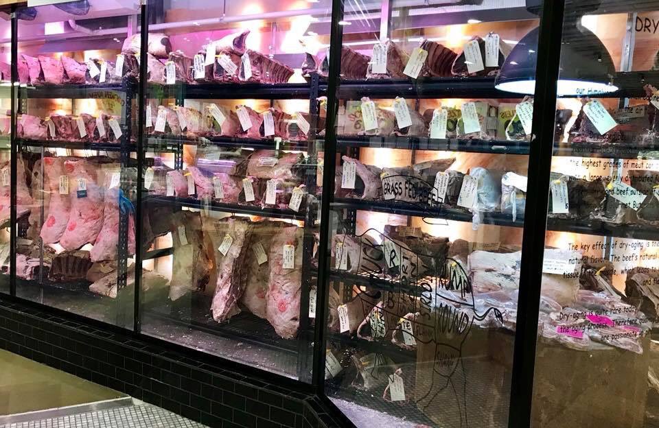 i_tempdotcomau's tweet photo. Awesome dry aged beef Bank on the Gold Coast https://t.co/KrCxOzXSh2