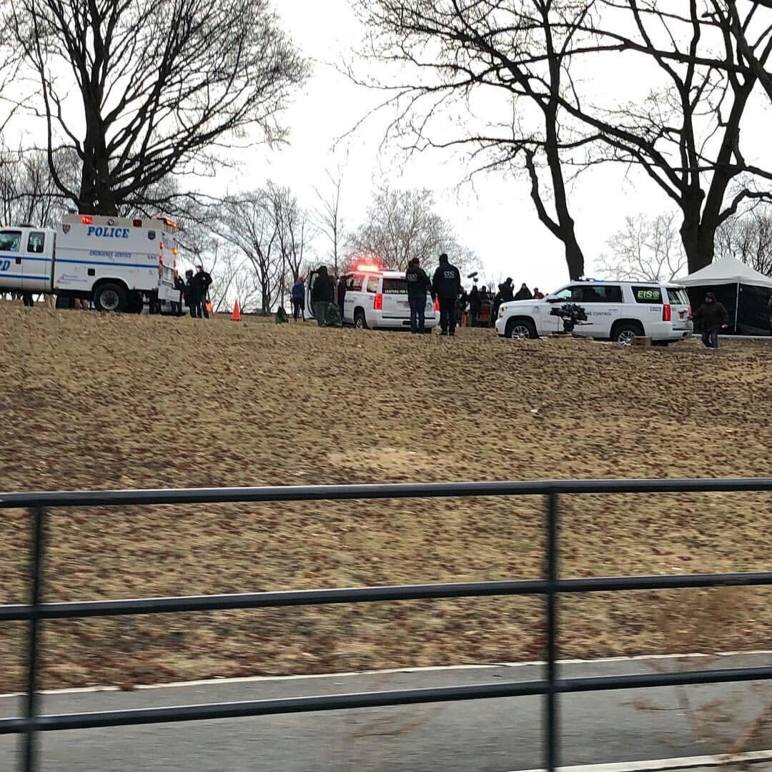 tblconfessions's tweet photo. News photos off the recordings.
📷: AlyBlacklist

#TheBlacklist #Recordings #Set https://t.co/dikPXJhV2M