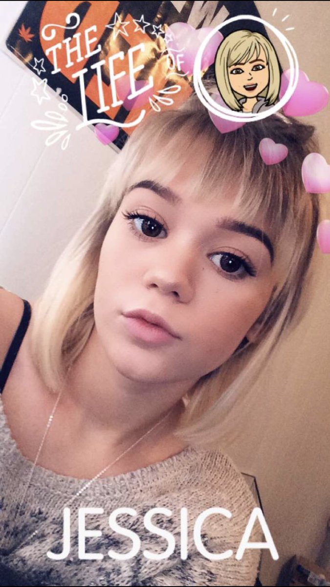 JessicaTod's tweet photo. chop chop 💇🏼‍♀️ https://t.co/1CYxkqt2fb