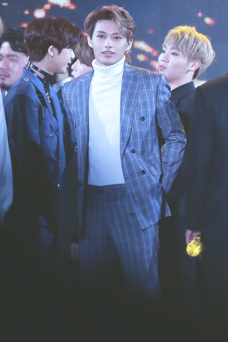 180125 서가대 

#文俊辉 #문준휘 #준 #JUN #세븐틴 #SEVENTEEN
<a href="/pledis_17/">세븐틴(SEVENTEEN)</a>