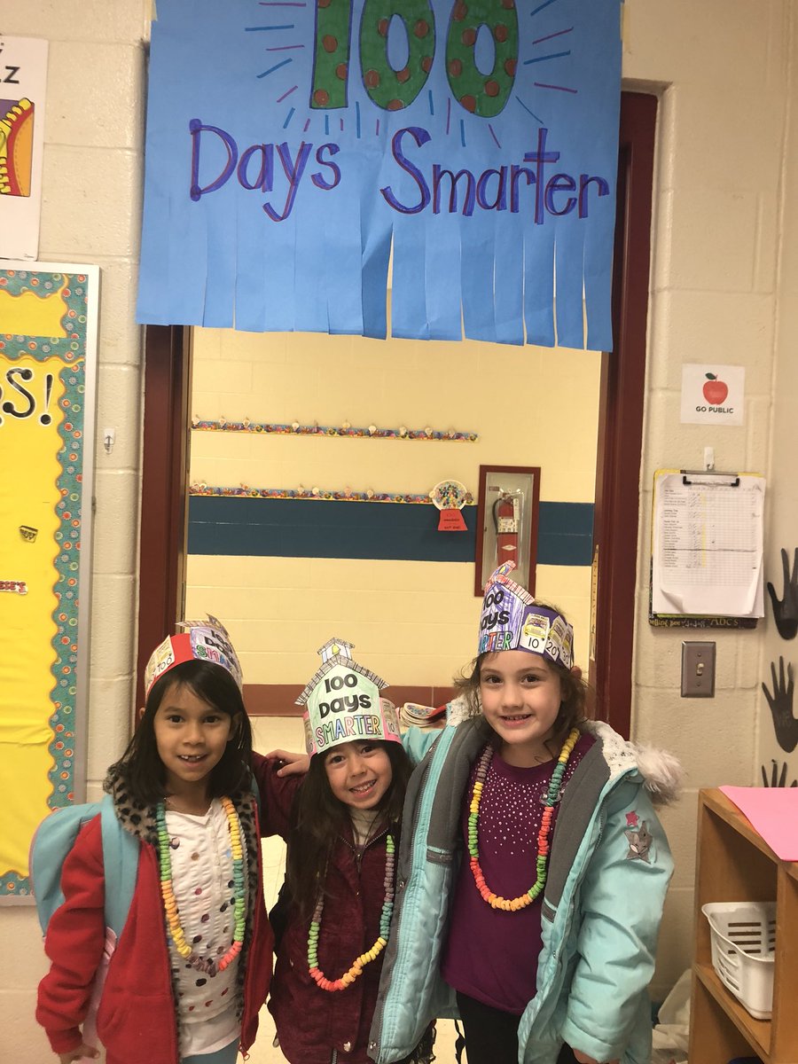 teachercarolh's tweet image. 100 days of friendships and learning (and according to one shirt, “bugging Ms. Hudson” 🦗🐜🐝😳😂) #MyLoves #FunFilledDay #ExcitementNeverStops @NISDBRAUCHLE