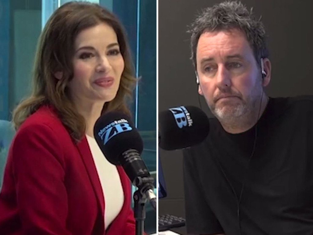 spynews's tweet photo. Nigella Lawson is not a fan of Mike Hosking https://t.co/13lSM58Crp https://t.co/BYnolboy3u