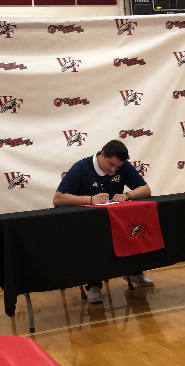 Jacksonvaught55's tweet photo. The next step on the journey π Very excited to officially be a Lumberjack! ββ #STA #AxEm18 https://t.co/uz7wxFz2ll