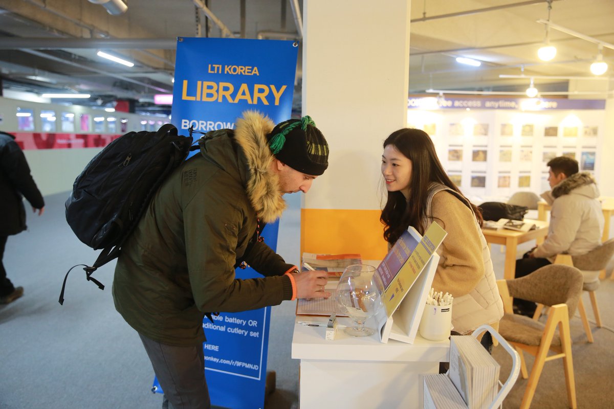 ltikorea's tweet photo. Here's what we've been up to in Pyeongchang...
#Olympics #mediavillage #literaturewithoutboundaries #24hourlibrary https://t.co/0ITg2J6T4K