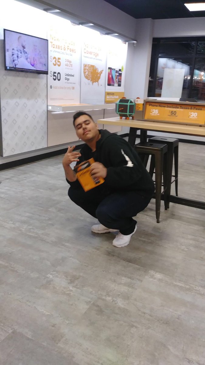 Last minute excitement  <a href="/RyanMaierMN/">Ryan Maier</a> @MichelleF_MN <a href="/DeVriesPaul/">Paul DeVries</a> #MidwestMaierMadness